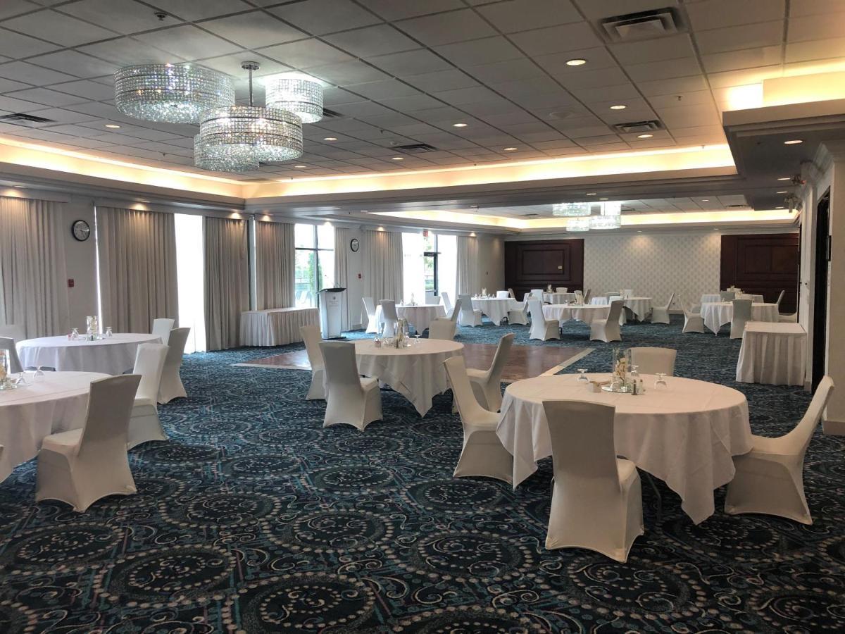 Executive & Conference Center, Metro Vancouver