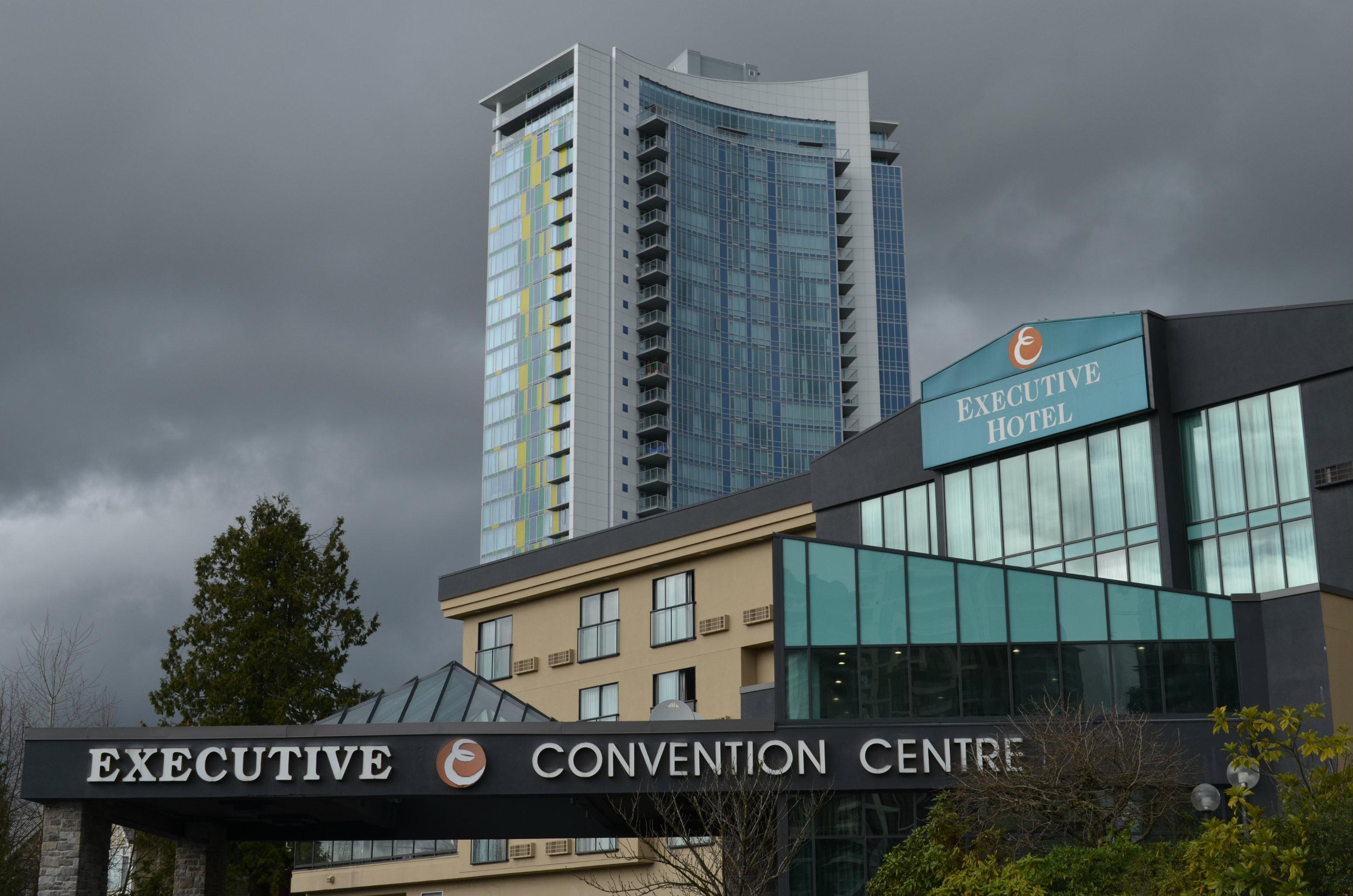 Executive & Conference Center, Metro Vancouver 4*